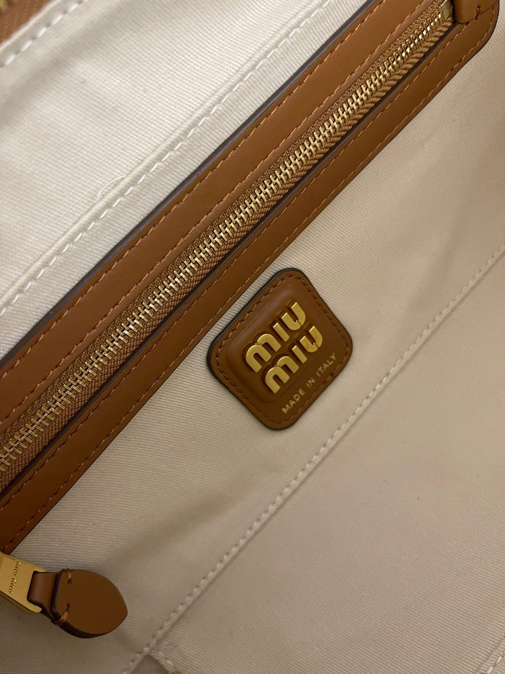 Dragons Bags Miun Miun Luxury Bag --122730