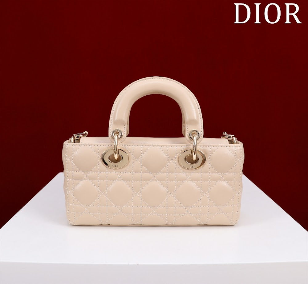 Dragons BagsDiorn Luxury Bag --114761
