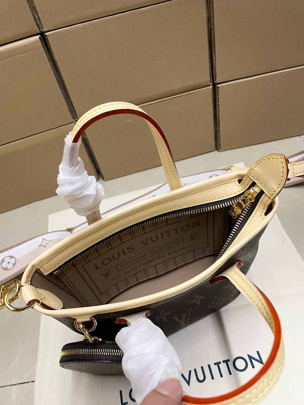 Dragons Bags ln Luxury Bag --96319