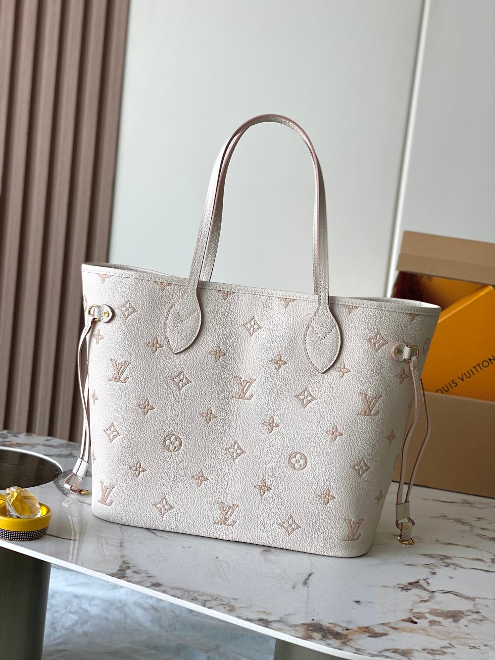 Dragons Bags ln Luxury Bag --96769