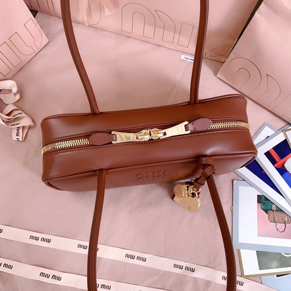 Dragons Bags Miun Miun Luxury Bag --123684