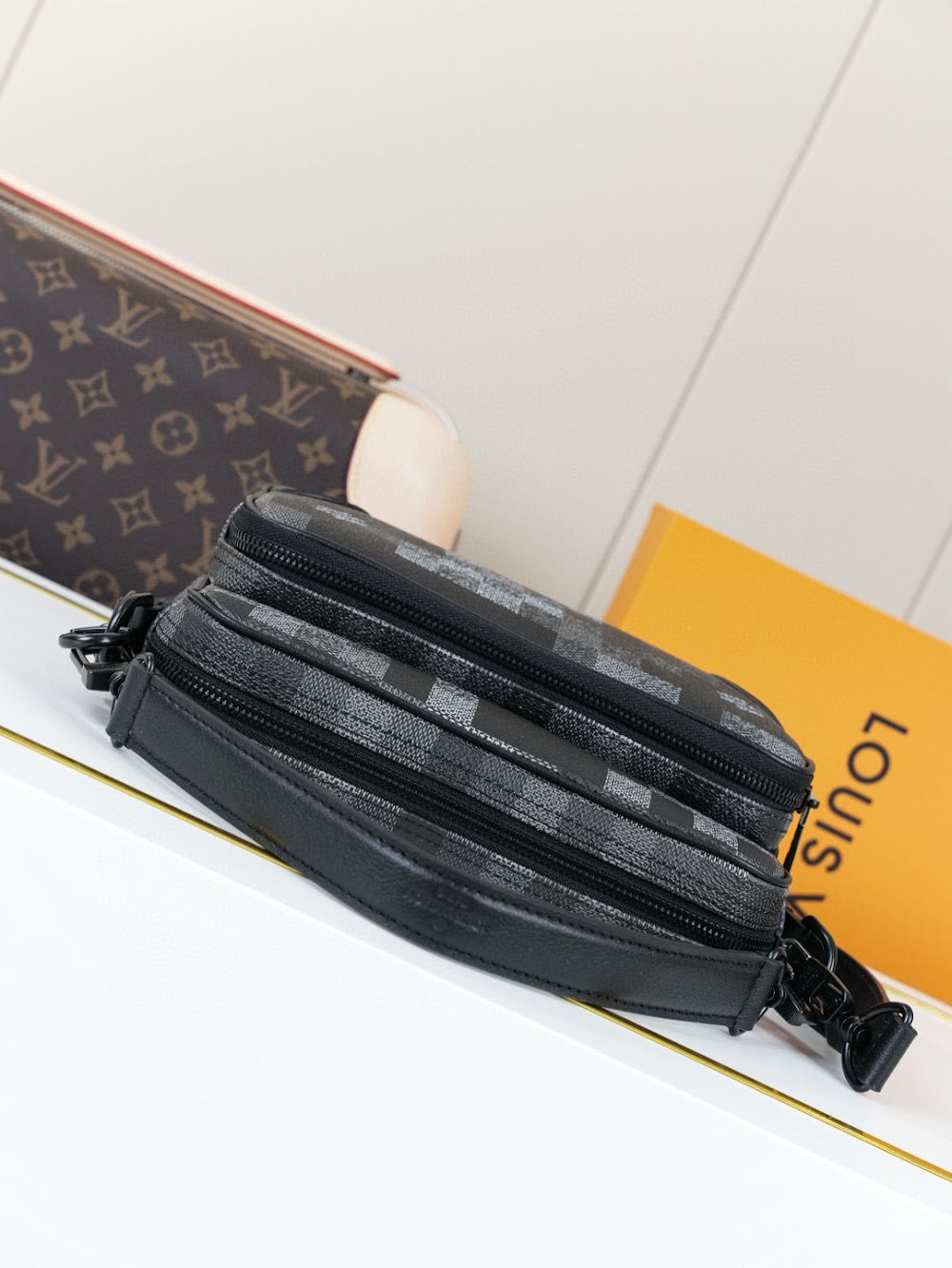 Dragons Bags ln Luxury Bag --71185