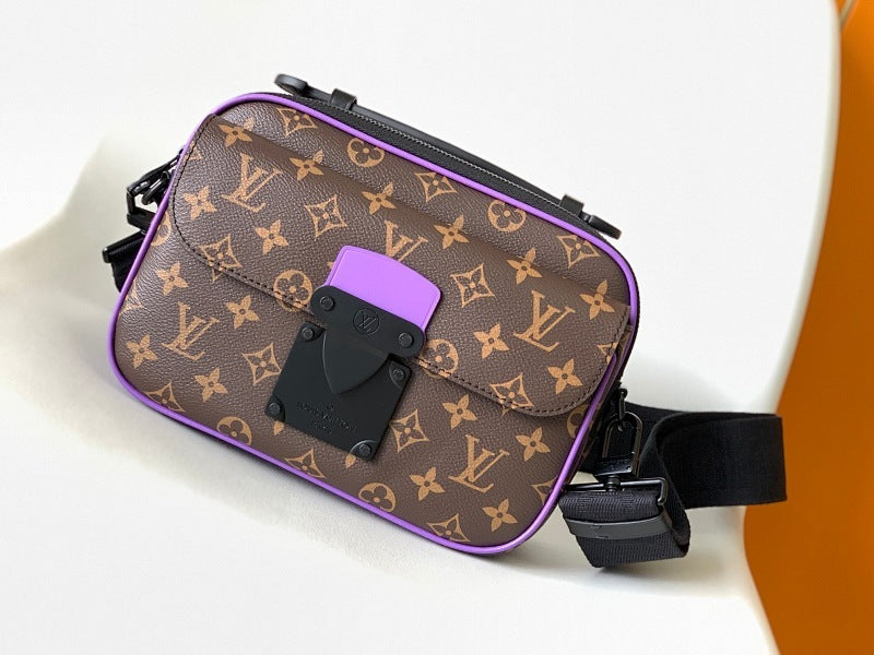 Dragons Bags ln Luxury Bag --71698