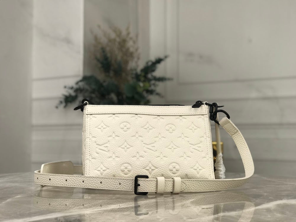 Dragons Bags ln Luxury Bag --60947