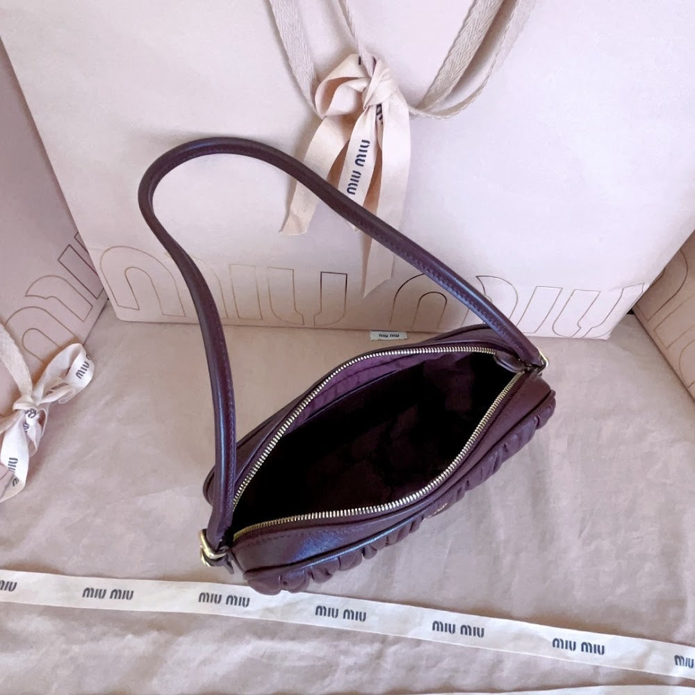 Dragons Bags Miun Miun Luxury Bag --122635