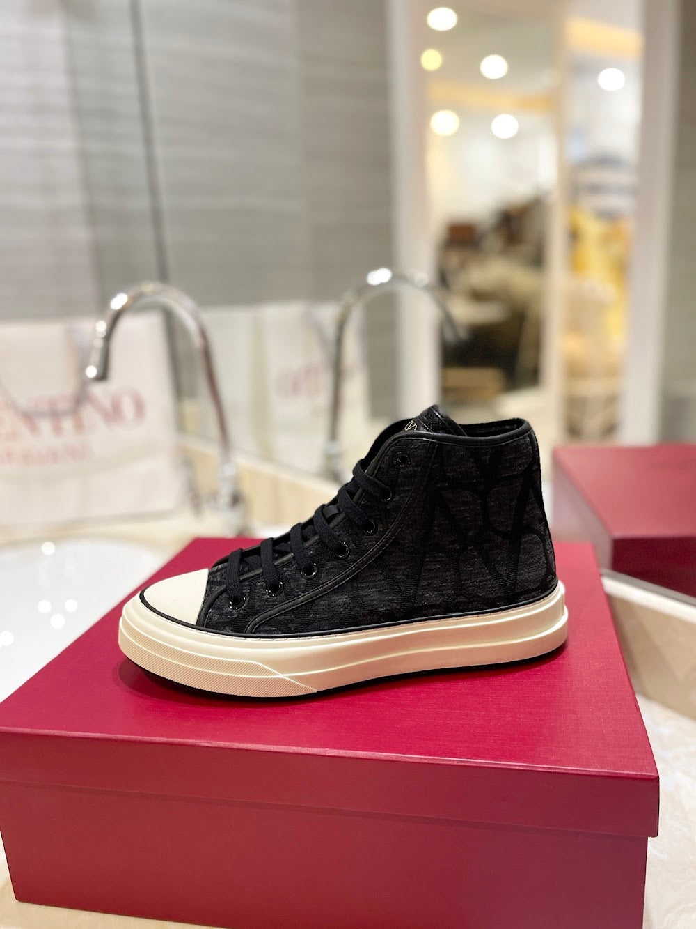 Dragons Bags Valentino Luxury Shoes --52568