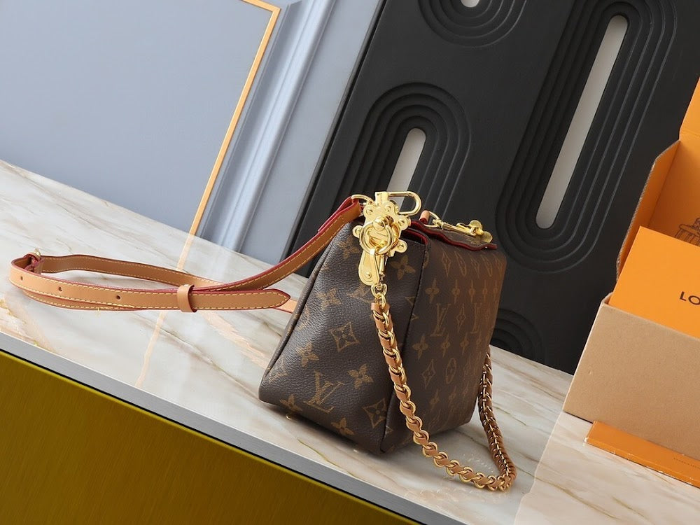 Dragons Bags ln Luxury Bag --76513