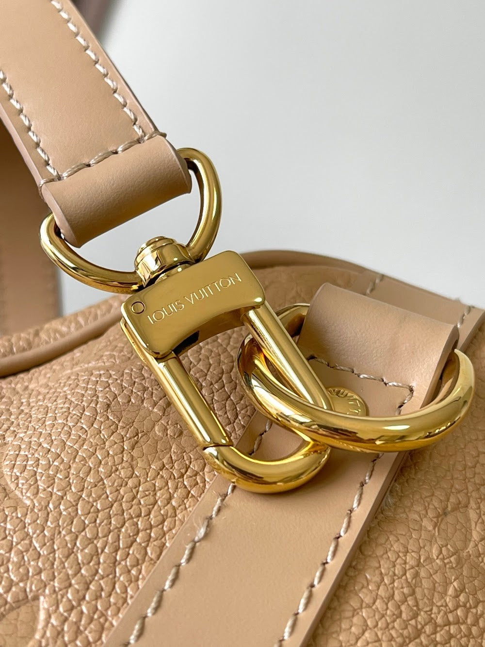 Dragons Bags ln Luxury Bag --97211