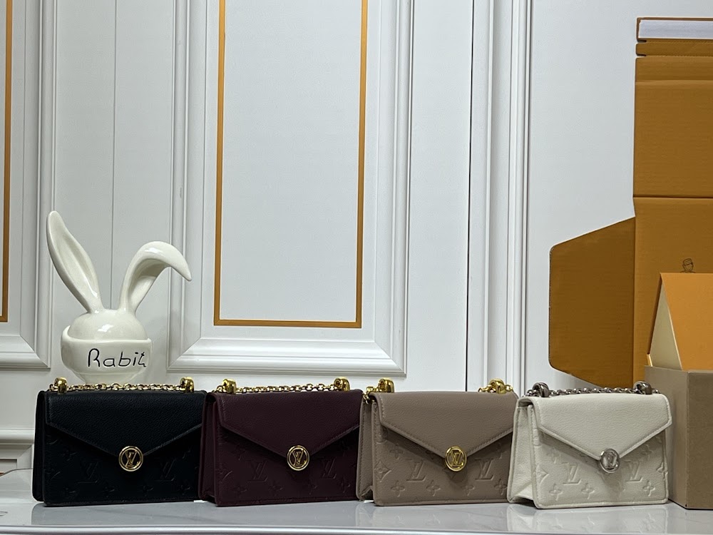 Dragons Bags ln Luxury Bag --77609
