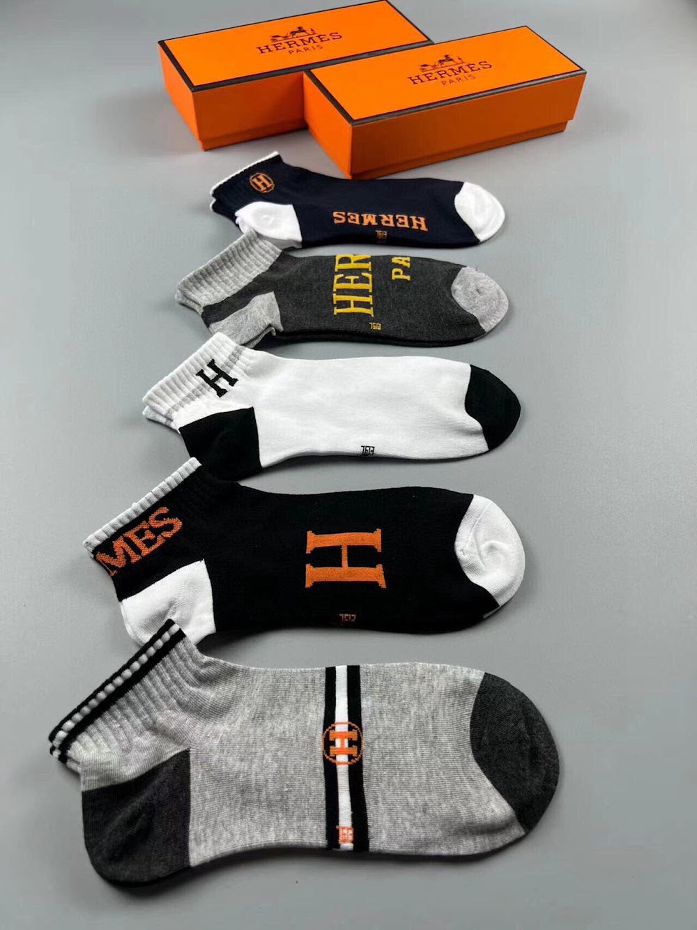 Dragons Bags Premium Luxury Socks --98531