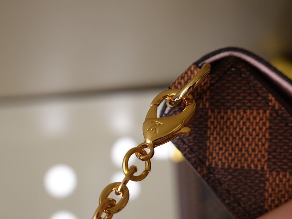 Dragons Bags ln Luxury Bag --66625