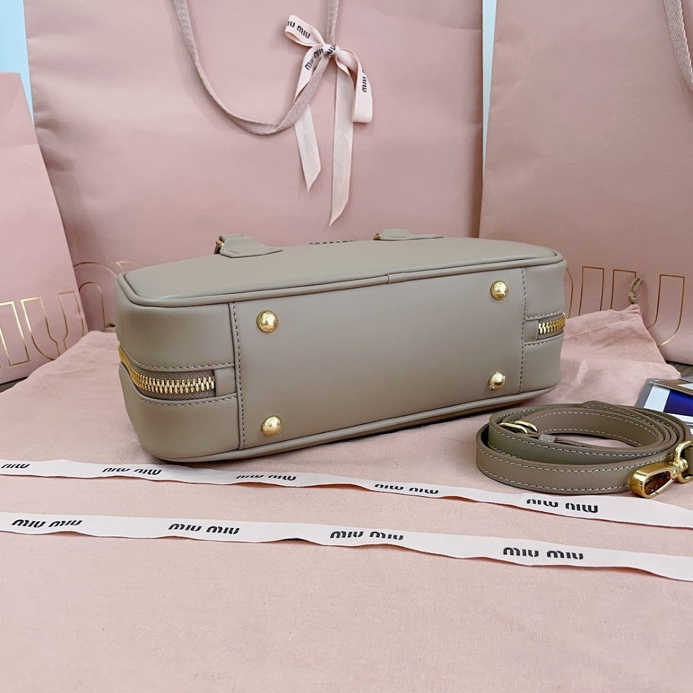 Dragons Bags Miun Miun Luxury Bag --122300