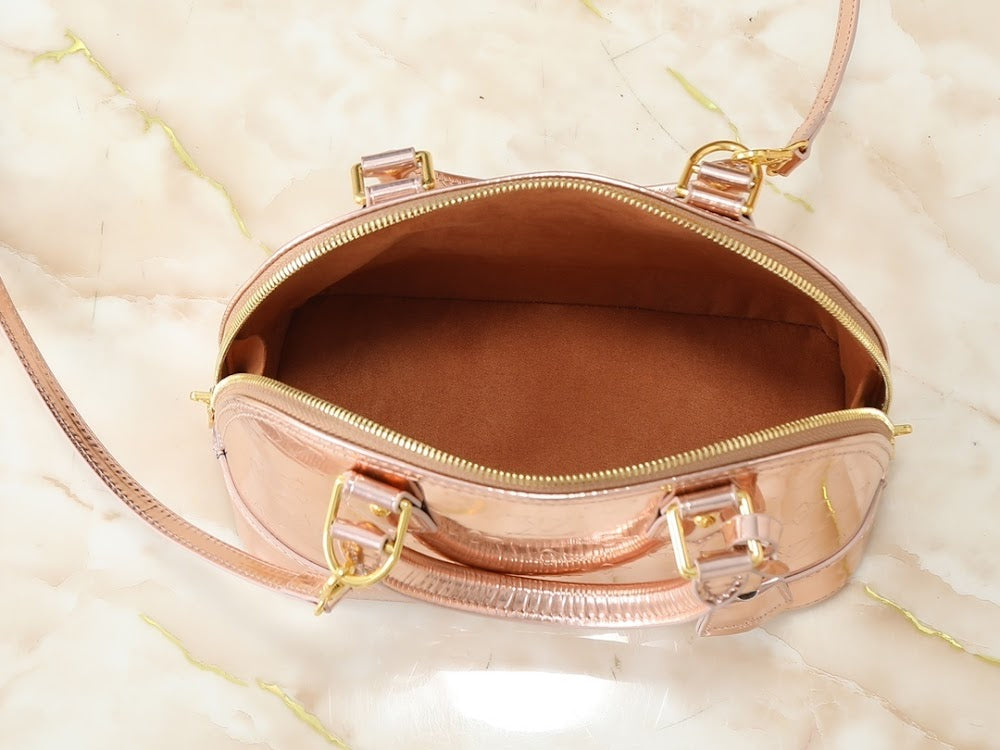 Dragons Bags ln Luxury Bag --77681