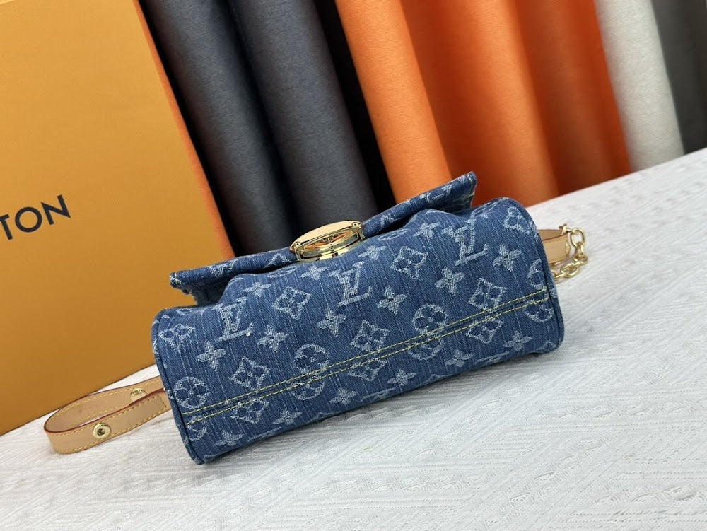 Jessica Bags ln Luxury Bag --76151