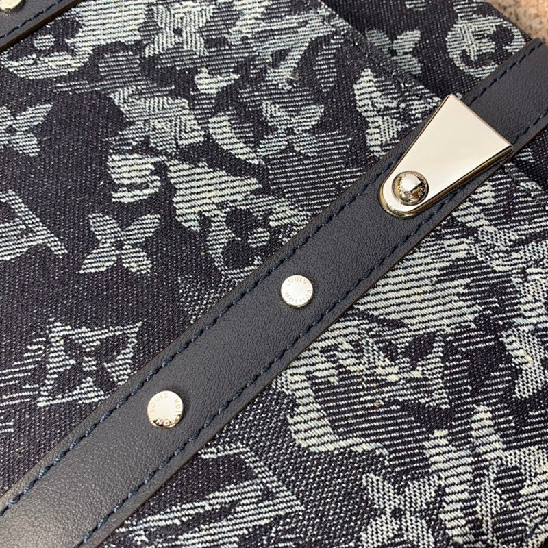 Dragons Bags ln Luxury Bag --58709