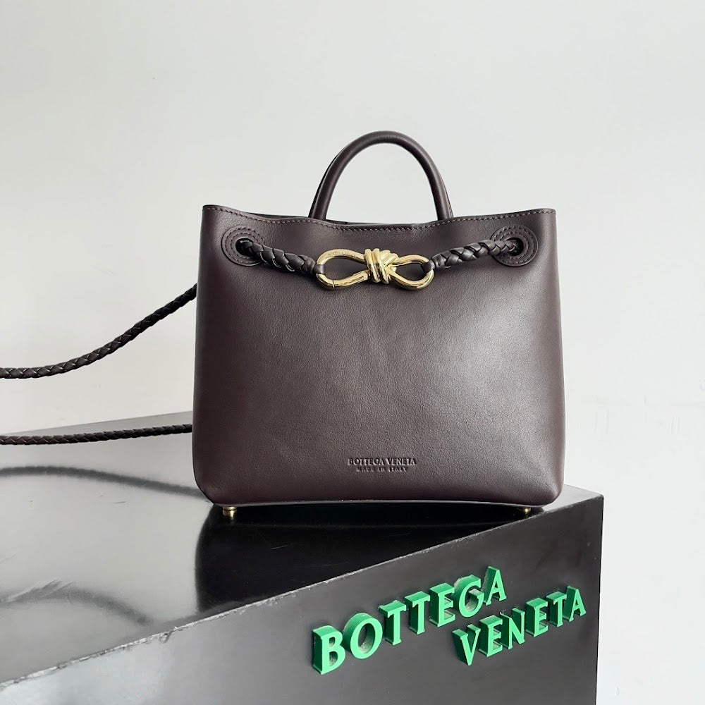 new-luxury-designer-bags-nm10639