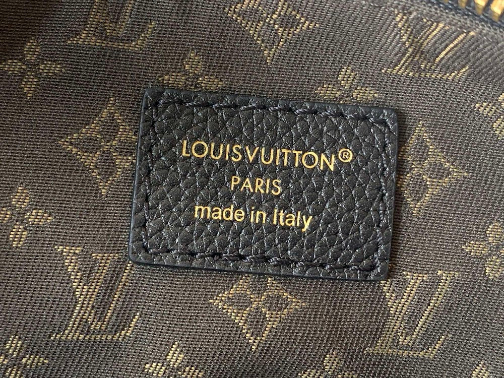 Dragons Bags ln Luxury Bag --69930