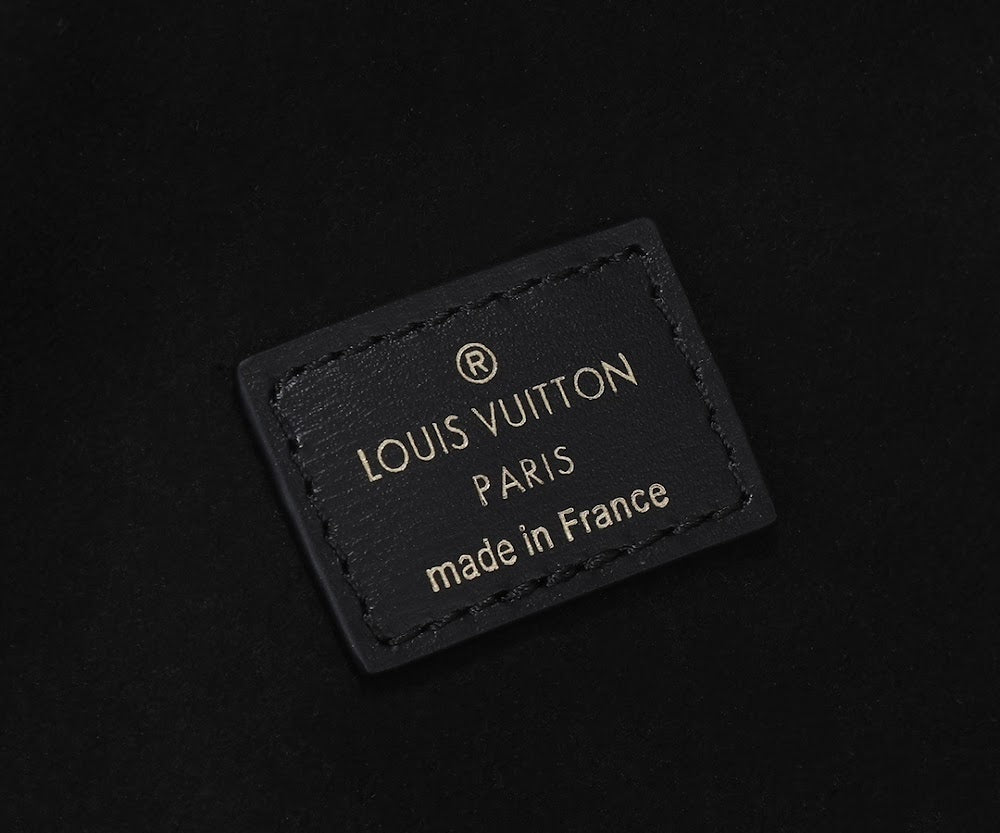 Dragons Bags ln Luxury Bag --97424