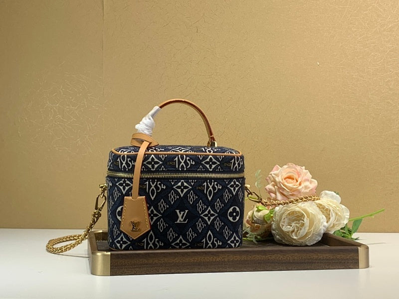 Dragons Bags ln Luxury Bag --66321