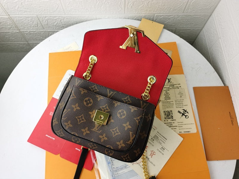 Dragons Bags ln Luxury Bag --78635