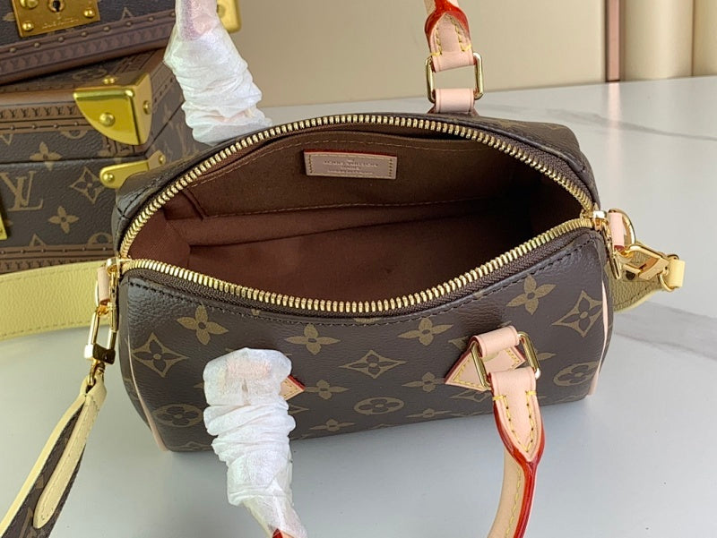 Dragons Bags ln Luxury Bag --56847