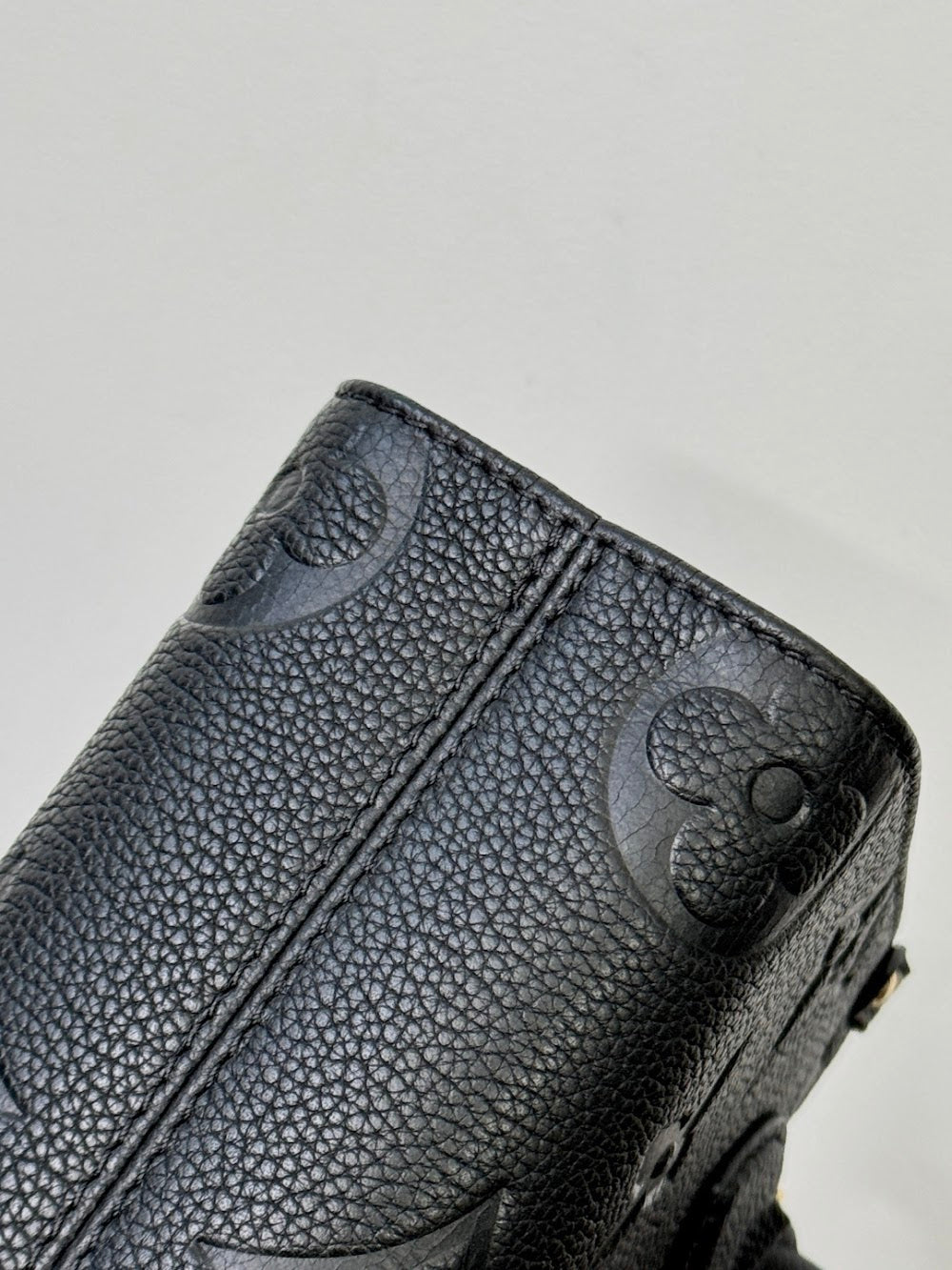 Dragons Bags ln Luxury Bag --96790
