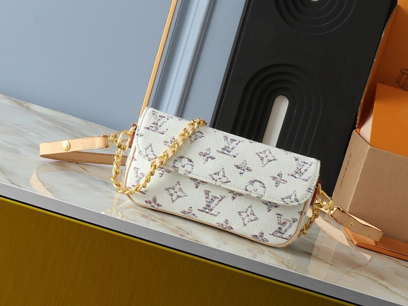 Dragons Bags ln Luxury Bag --78652