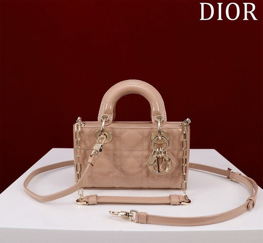 Dragons BagsDiorn Luxury Bag --116428
