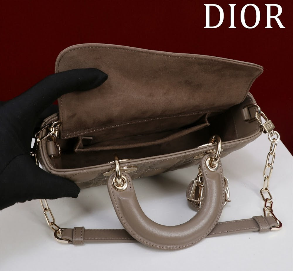 Dragons BagsDiorn Luxury Bag --114750