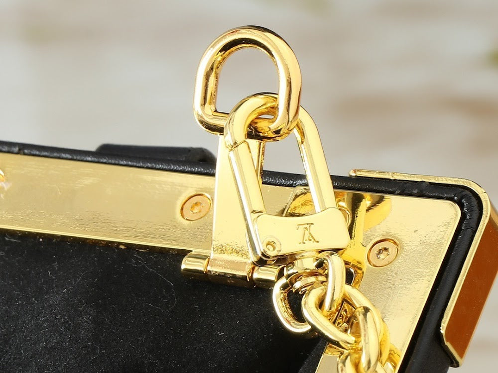 Dragons Bags ln Luxury Bag --78650