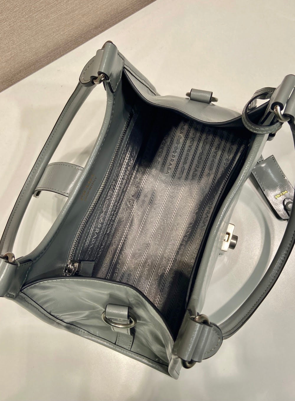 Dragons Bags Prada Luxury Bag --54558