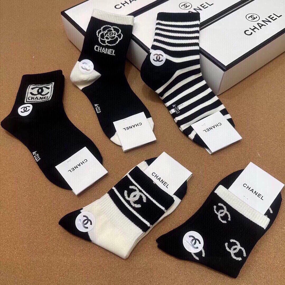 Dragons Bags Premium Luxury Socks --97910