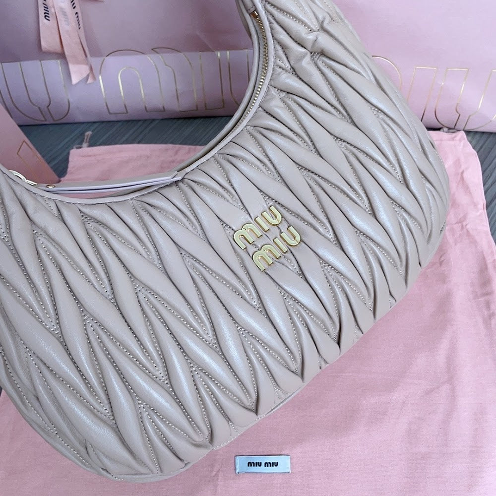 Dragons Bags Miun Miun Luxury Bag --123244