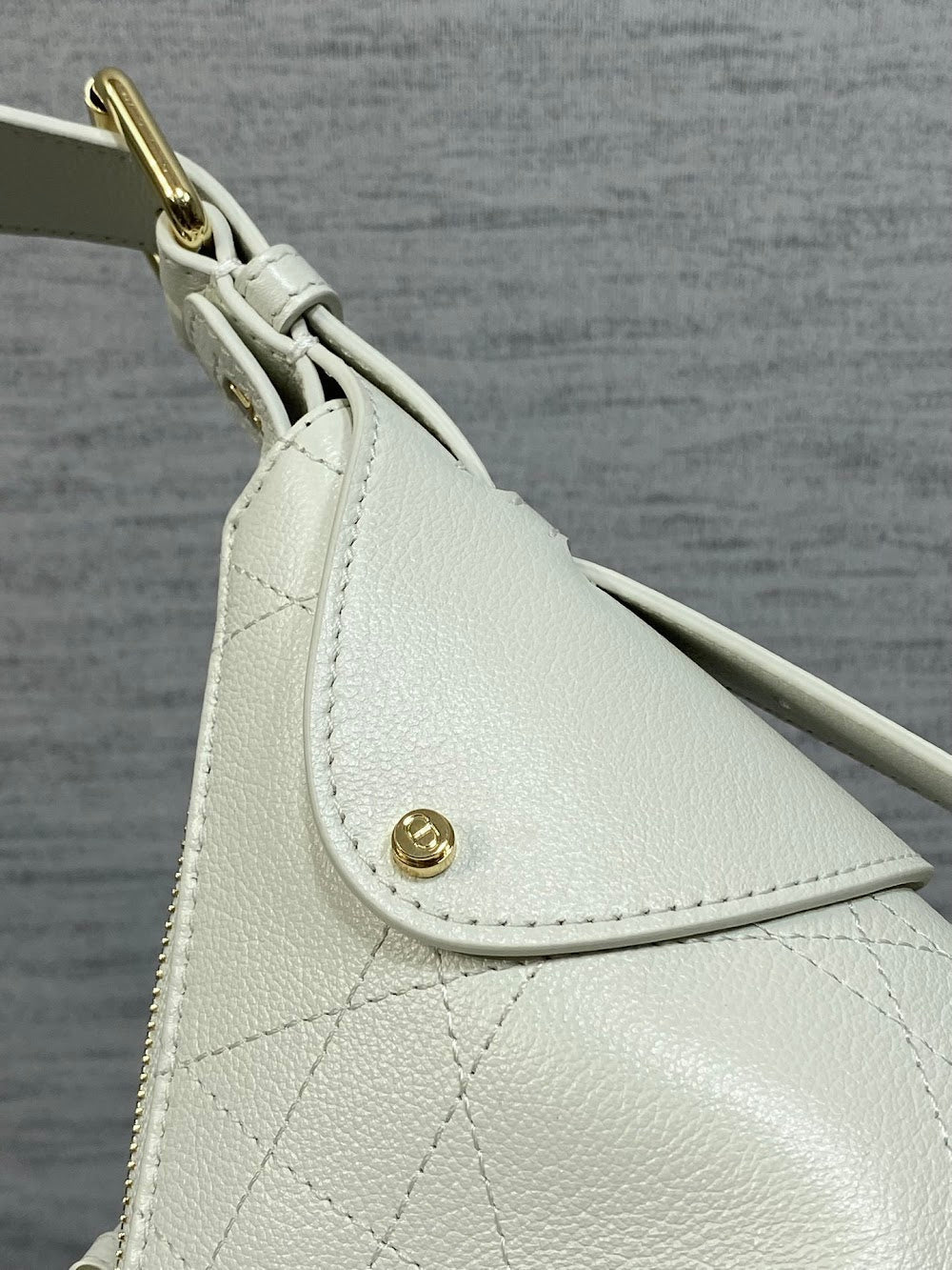 Dragons BagsDiorn Luxury Bag --116079