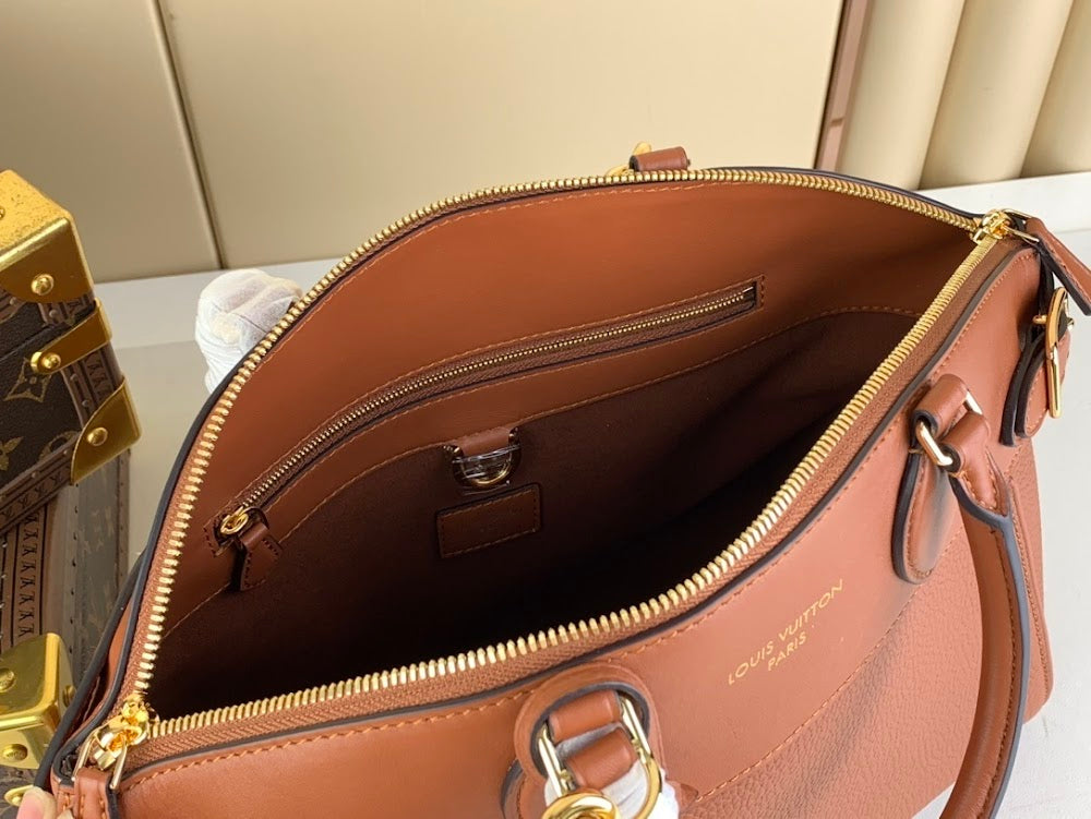 Dragons Bags ln Luxury Bag --56240