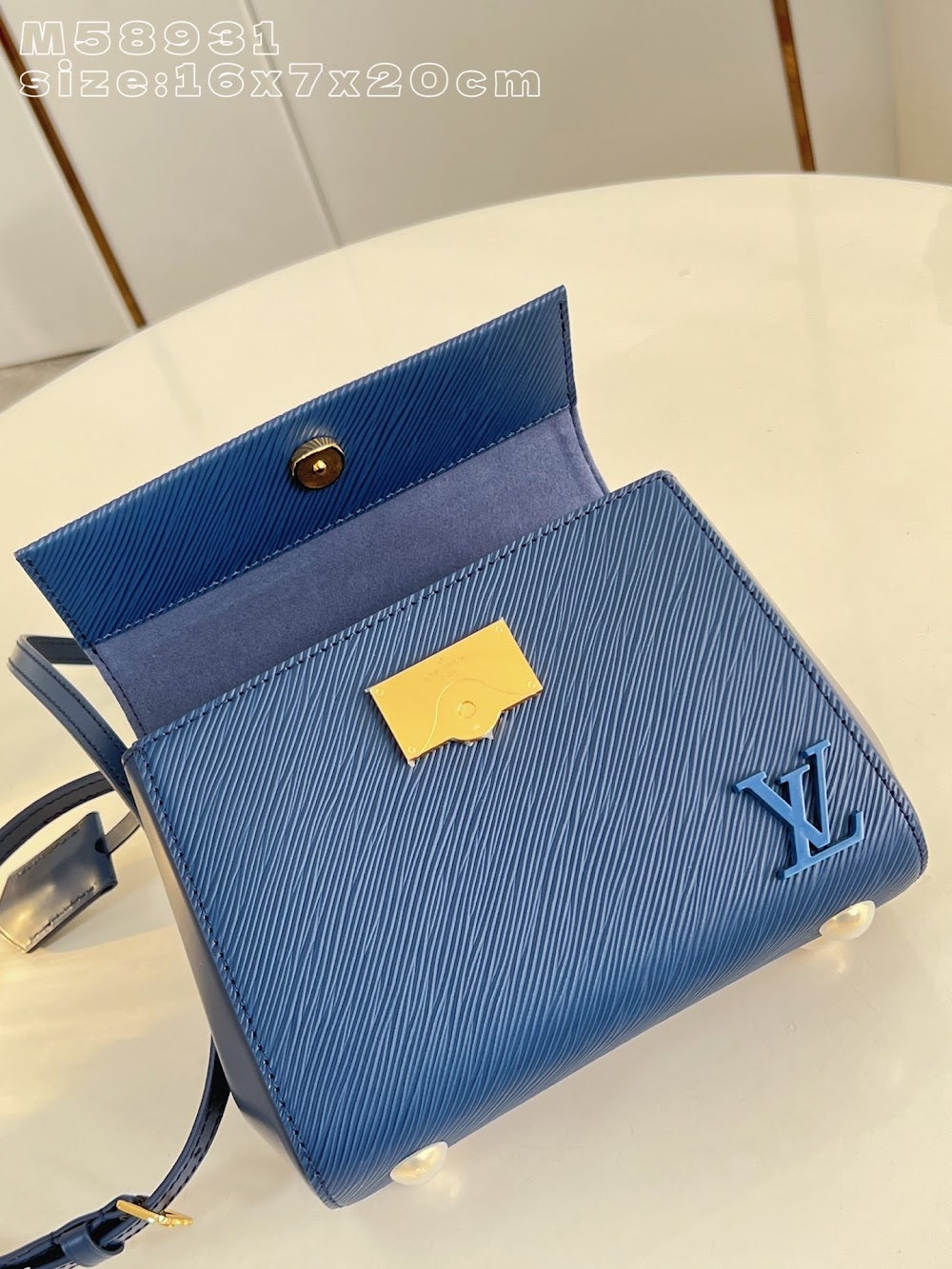Dragons Bags ln Luxury Bag --95813