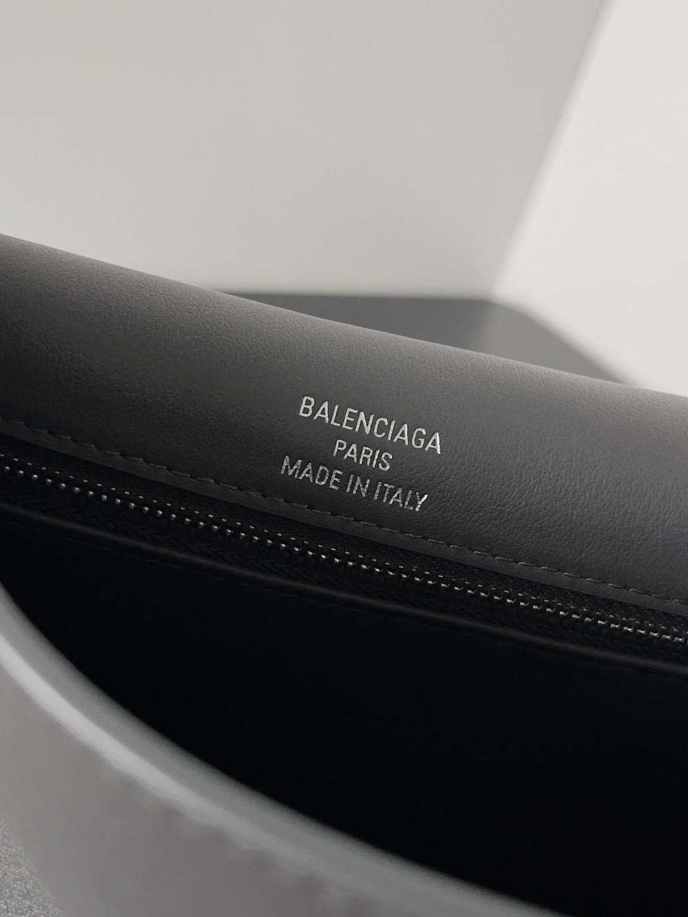 Dragons Bags Balenciaga Luxury Bag --111575