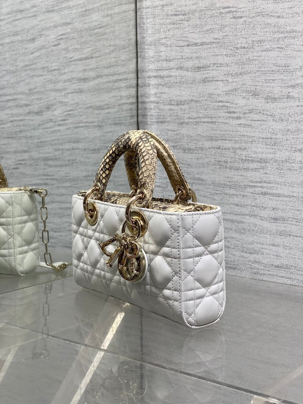 Dragons BagsDiorn Luxury Bag --115347