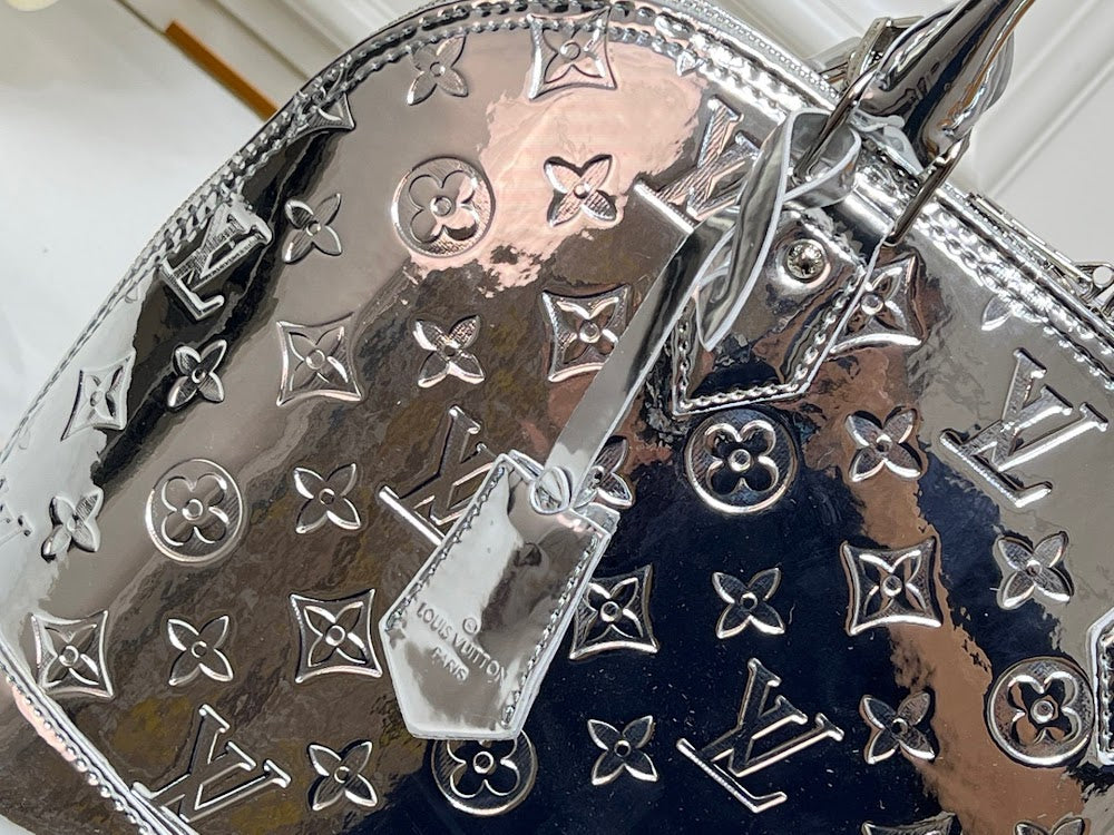 Dragons Bags ln Luxury Bag --77789