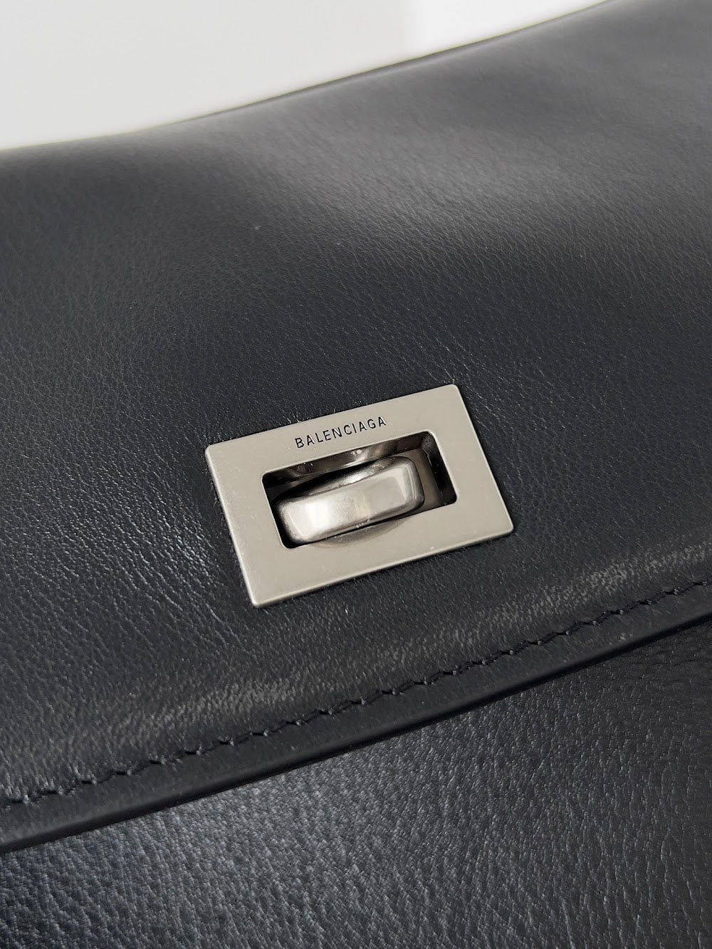 Dragons Bags Balenciaga Luxury Bag --110660