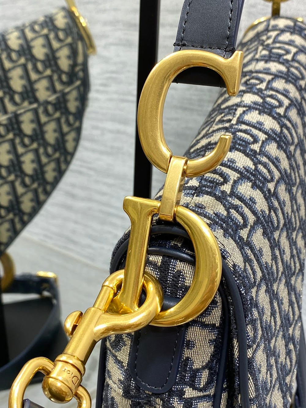 Dragons BagsDiorn Luxury Bag --115277