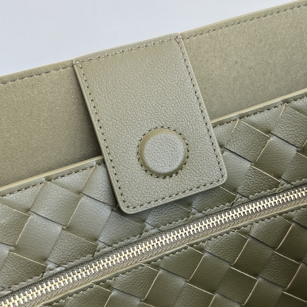 Dragons Bags Bottegan Luxury Bag --90781