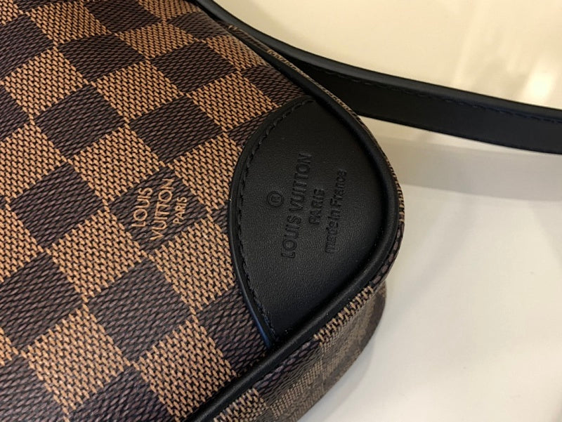 Dragons Bags ln Luxury Bag --60160
