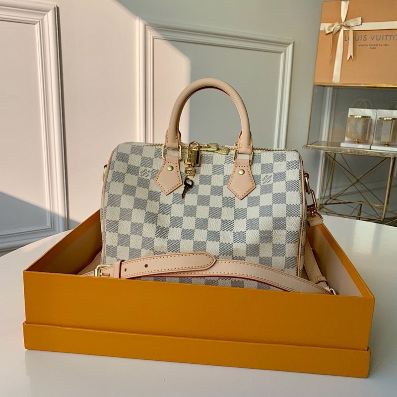 Dragons Bags ln Luxury Bag --66749