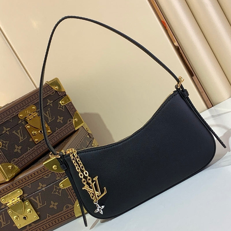 Dragons Bags ln Luxury Bag --69732