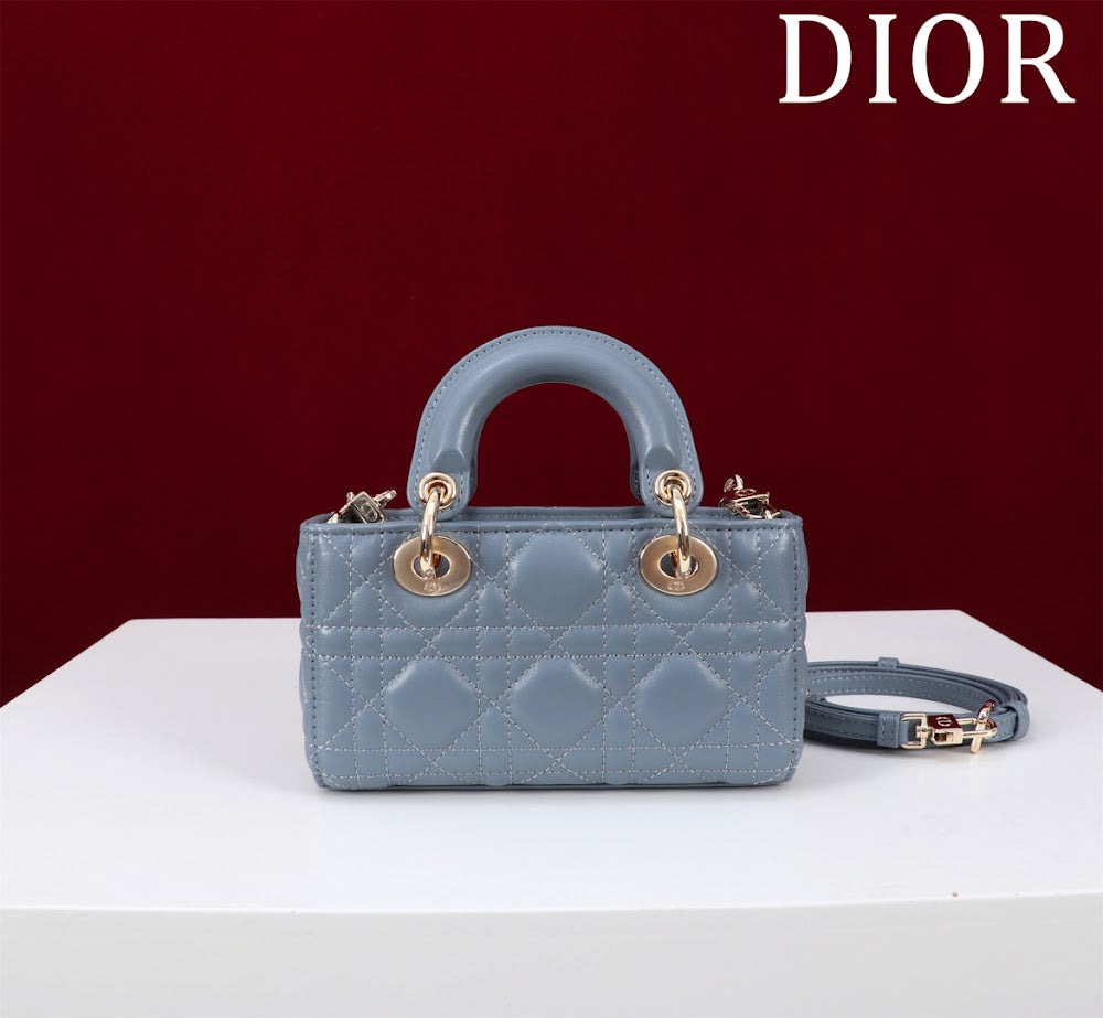 Dragons BagsDiorn Luxury Bag --116479