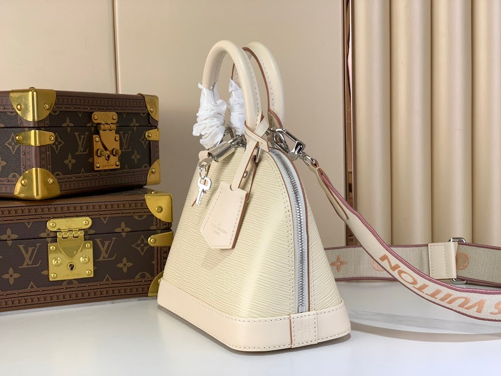 Dragons Bags ln Luxury Bag --95721