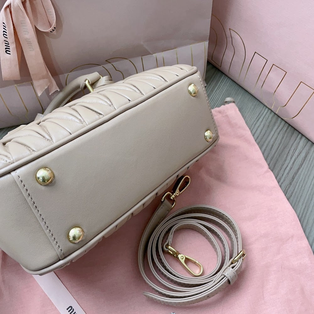 Dragons Bags Miun Miun Luxury Bag --122472
