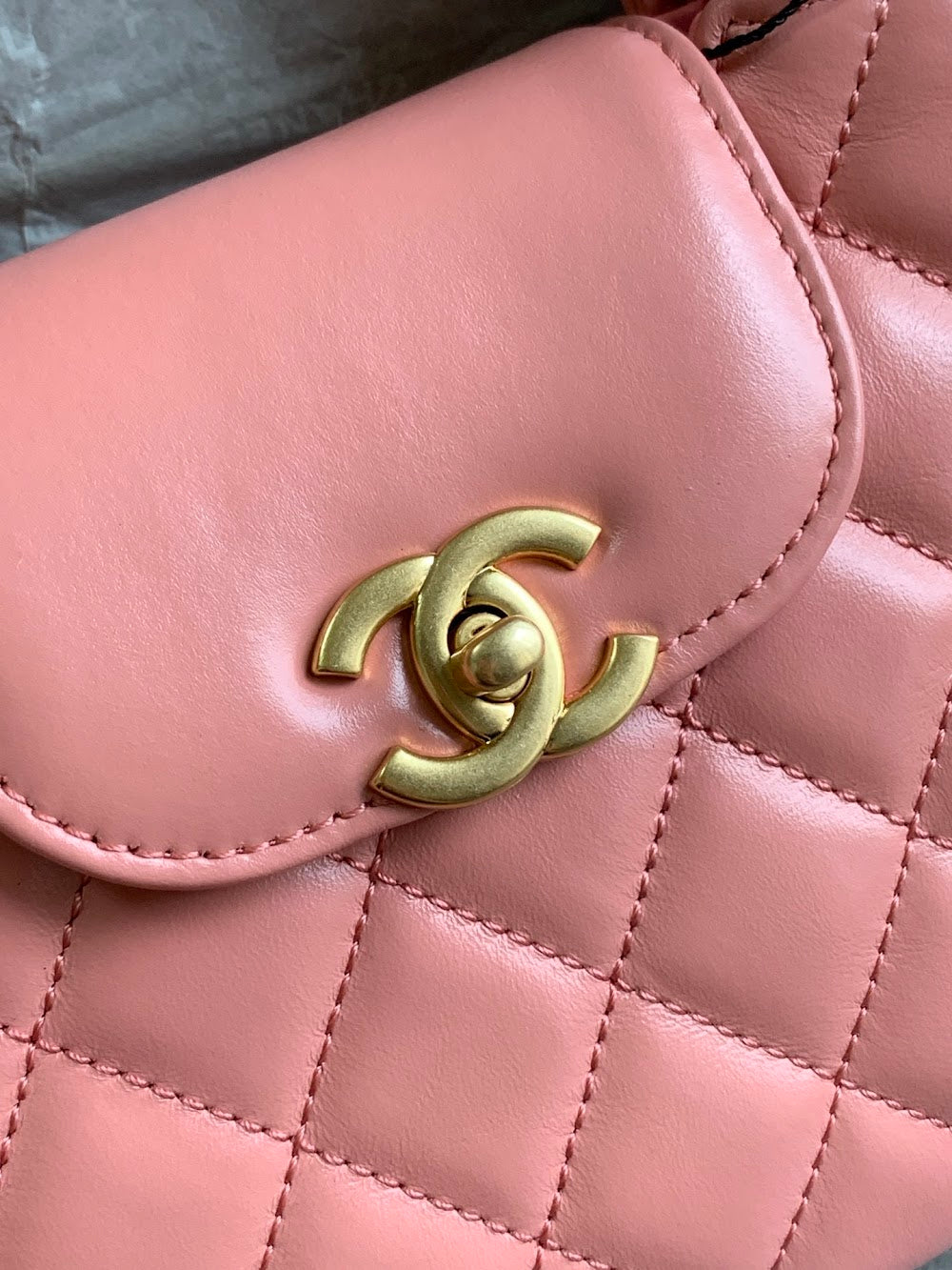 new-luxury-designer-bags-nm9356