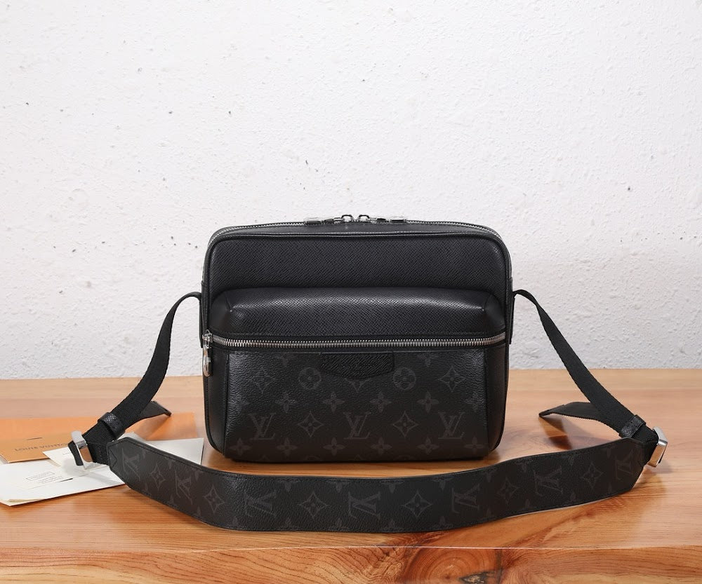 Dragons Bags ln Luxury Bag --71145